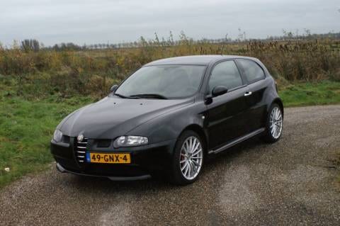 Alfa Romeo 147 3.2 V6 24V GTA (2003)