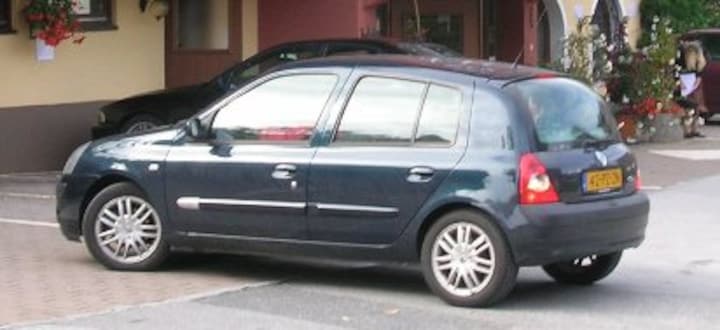 Renault Clio 1.6 16V Initiale