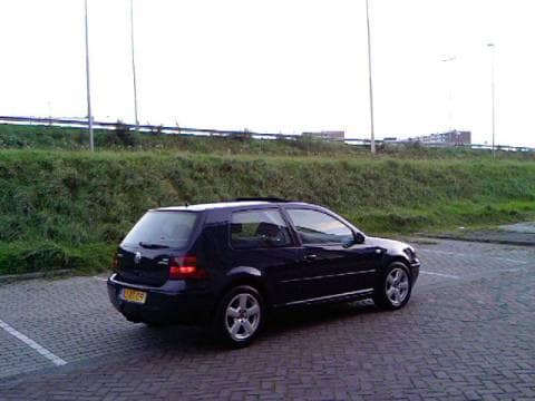 Volkswagen Golf 1.4 16V Comfortline (1999)