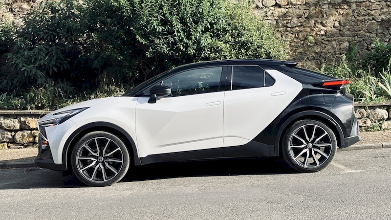 Toyota C-HR Hybrid 200 GR Sport Première Edition (2024)