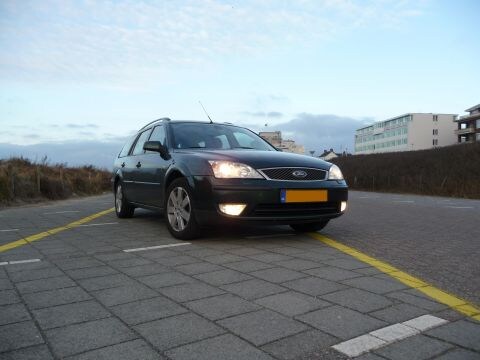 Ford Mondeo Wagon 1.8 16V 125pk First Edition (2003)