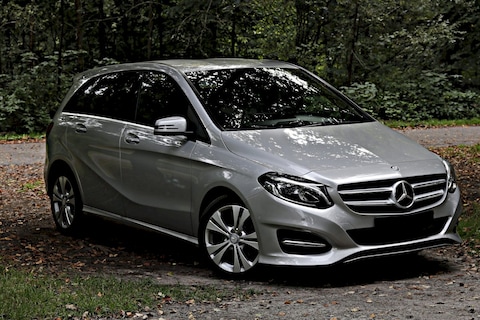 Mercedes-Benz B 180 Business Solution (2017)