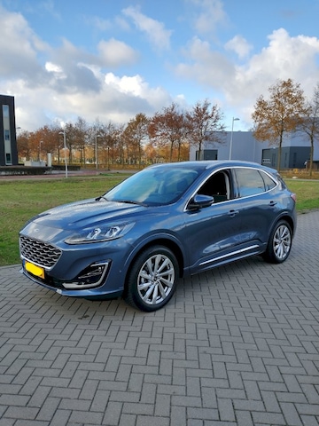 Ford Kuga 2.5 PHEV Vignale (2021)
