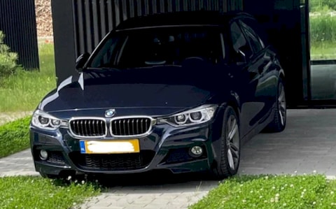 BMW 328i Touring High Executive (2012)