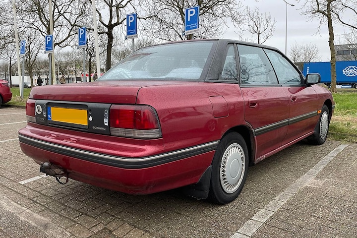 Subaru Legacy In het Wild (1992)