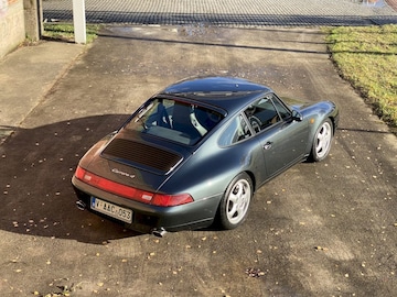 Porsche 911 Carrera 4 Coupé (1995)