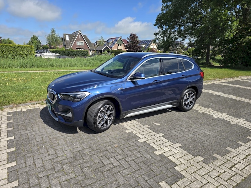 BMW X1 xDrive25e (2022)