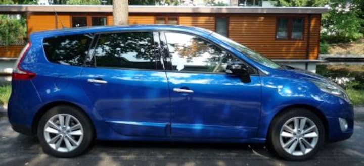 Renault Grand Scénic 2.0 16V Privilège (2011)