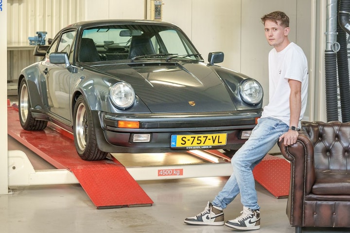 Restoring the American 930: A 911 Turbo Success Story