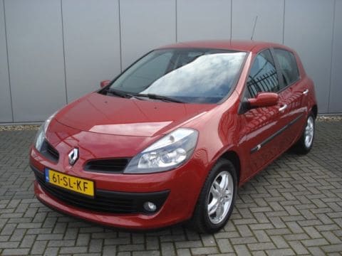 Renault Clio 1.4 16V Team Spirit (2006)