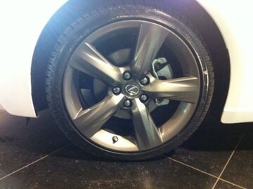 Lexus IS 300h (2014)