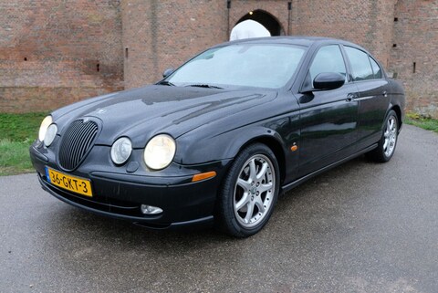 Jaguar S-Type 4.2 V8 Sport
