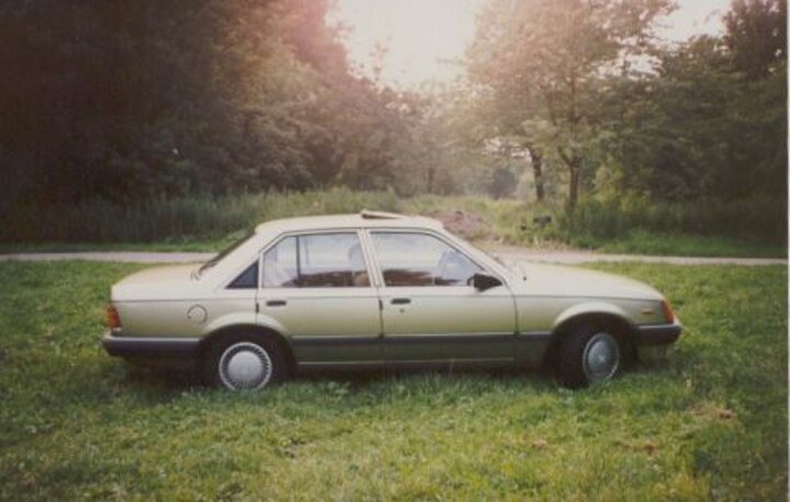 Opel Rekord 2.0 S LS