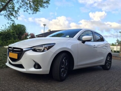 Mazda 2 SkyActiv-G 90 Skylease GT