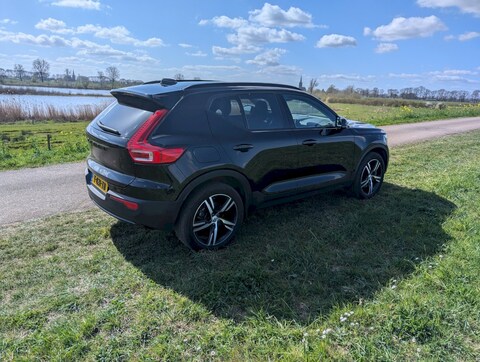 Volvo XC40 Recharge T5 Plug-in Hybrid Ultimate