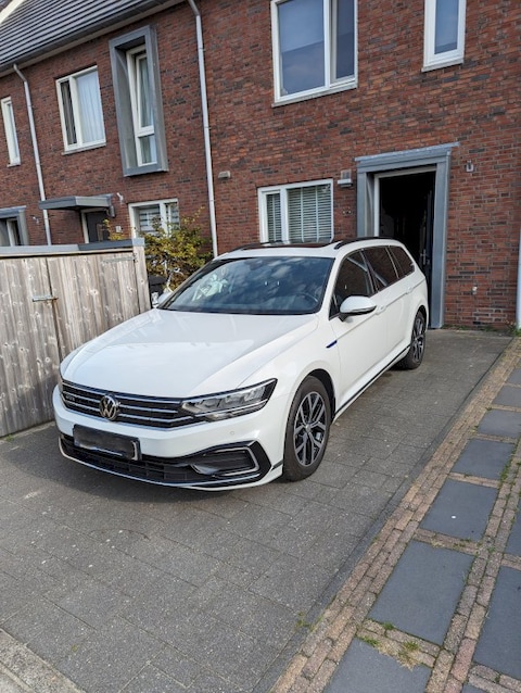 Volkswagen Passat Variant 1.4 TSI PHEV GTE Business (2020)