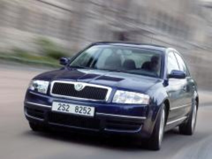 Skoda Superb 1.9 TDI 100pk Kompas (2003)