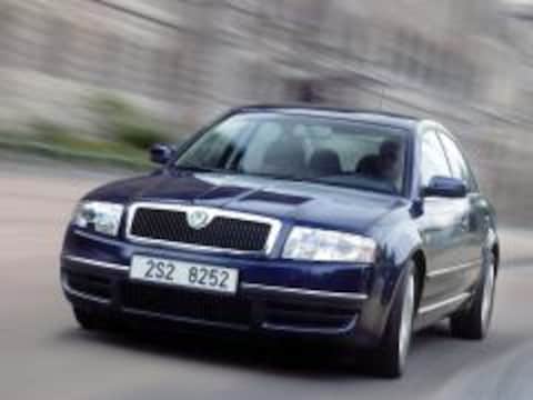 Skoda Superb 1.9 TDI 100pk Kompas (2003)