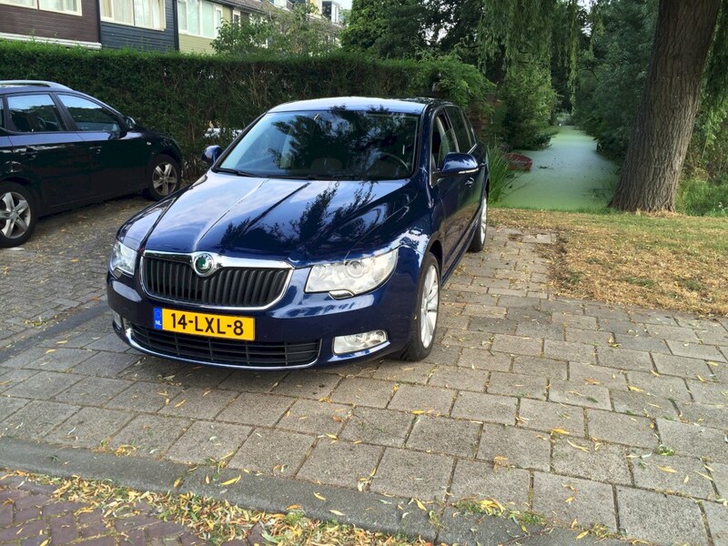 Skoda Superb 1.4 TSI Comfort Businessline (2010)