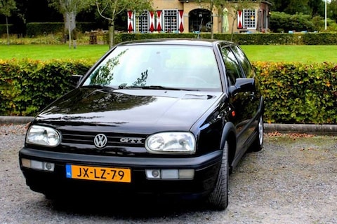 Volkswagen Golf 2.0 GTI (1995)