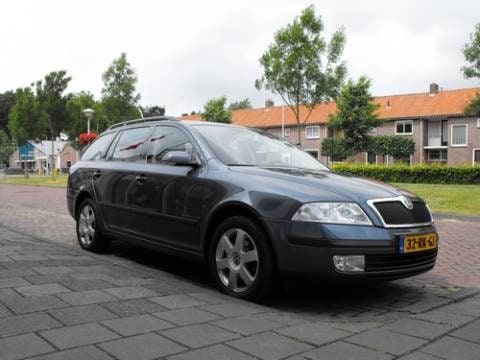 Skoda Octavia Combi 1.9 TDI Ambiente (2005)