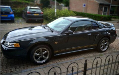 Ford Mustang V6