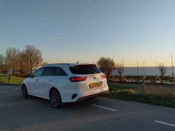 Kia Ceed Sportswagon 1.4 T-GDi GT-Line (2019)