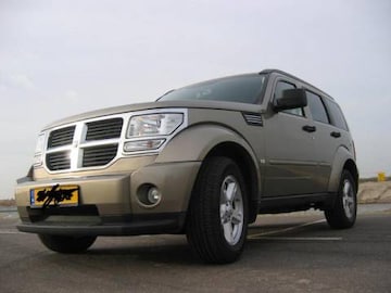 Dodge Nitro 3.7 V6 4x4 SXT (2007)