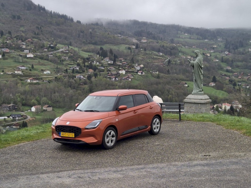 Suzuki Swift 1.2 Smart Hybrid Select (2025)