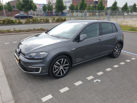 Volkswagen e-Golf