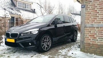BMW 218d Gran Tourer (2015)
