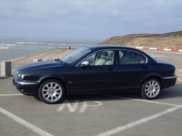 Jaguar X-Type 2.0 V6 Executive (2002)