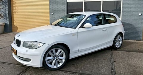 BMW 118i High Executive