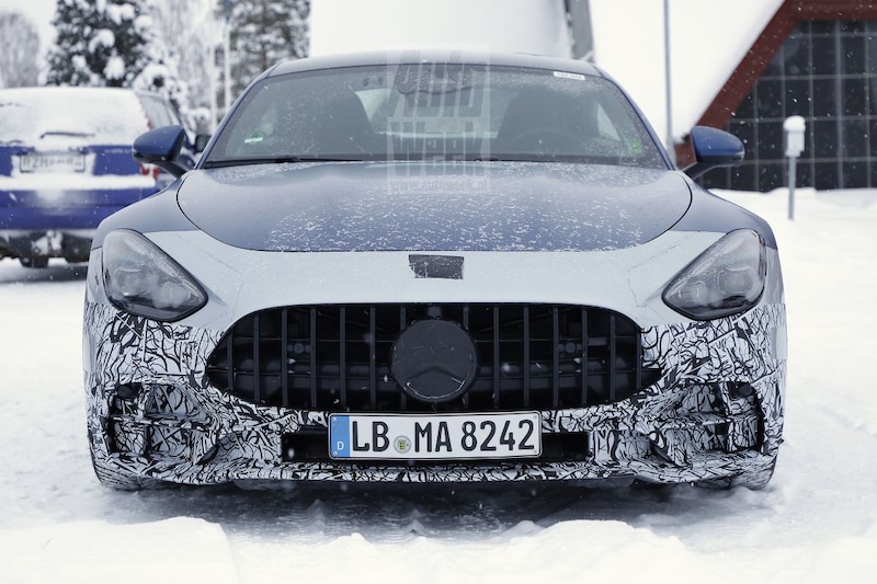 Mercedes-AMG GT 53 spy shots