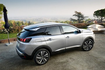 Peugeot 3008 Première 1.2 PureTech 130 (2017)