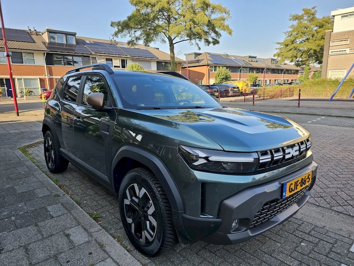 Dacia Duster HYBRID 140 Extreme (2024)