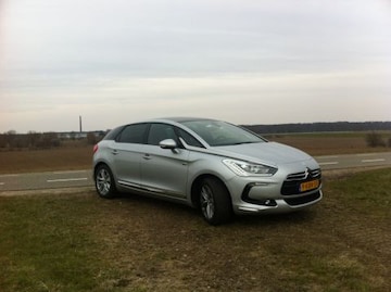 Citroën DS5 Hybrid4 Business Executive (2013)