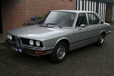 BMW 5-serie E12 (1975)