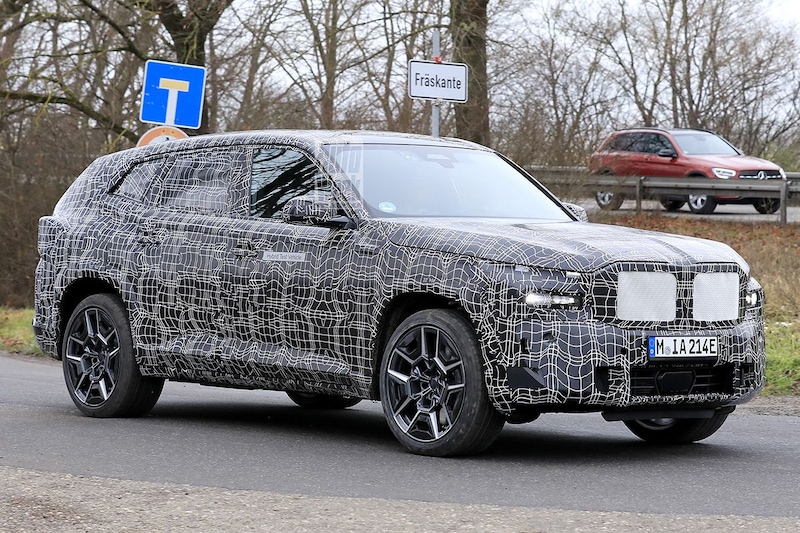 Spyshots BMW XM