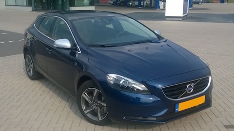 Volvo V40 D4 Business Ocean Race (2014)
