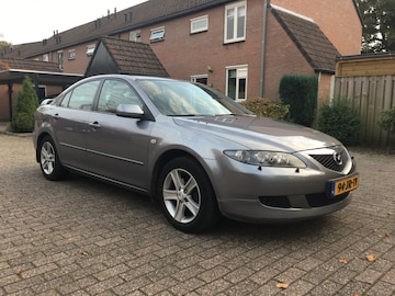 Mazda 6 Sport 2.0 Executive (2002)