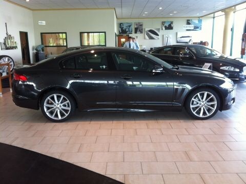 Jaguar XF 2.2D Sport Business Edition (2012)