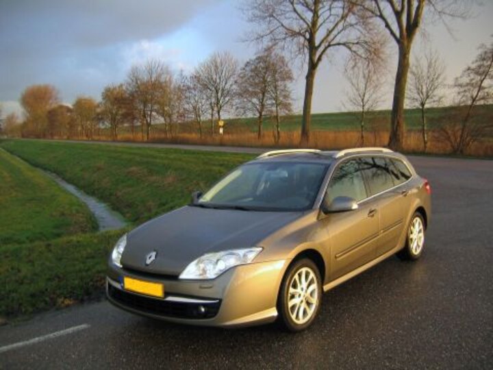 Renault Laguna Estate 2.0 dCi 150 Dynamique (2008)
