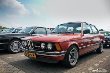 BMW 323i (1980)