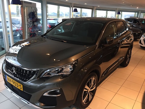 Peugeot 3008 Blue Lease Premium 1.6 BlueHDI 120 (2017)