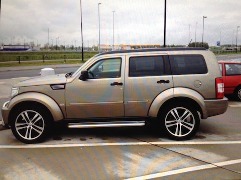 Dodge Nitro 3.7 V6 4x4 SXT (2008)