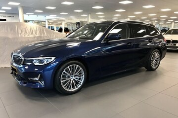 BMW 330i Touring (2019)