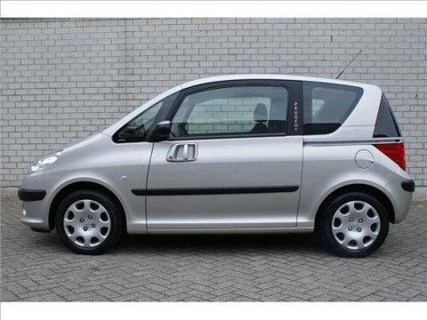 Peugeot 1007 Gentry 1.4-16V