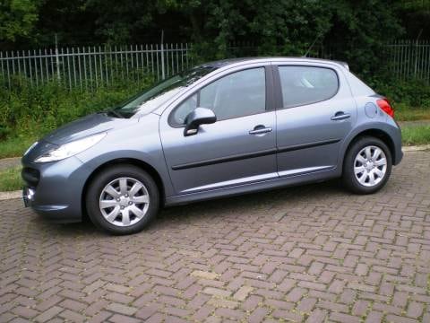 Peugeot 207 X-Line 1.4 (2008)