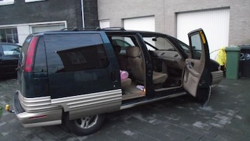 Pontiac Trans Sport 3.1i-V6 SE (1995)